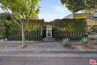 1222 Chelsea Avenue, Santa Monica, CA 90404