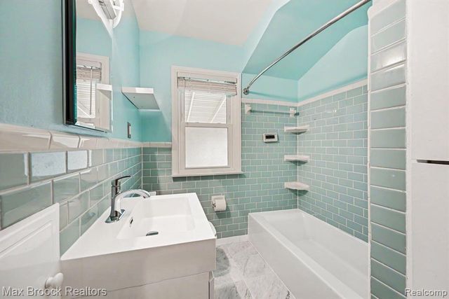 1908 Guthrie Avenue, Royal Oak, MI 48067