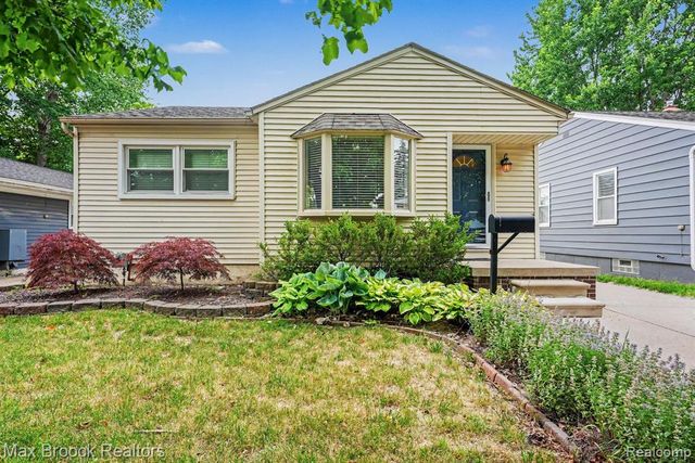 1908 Guthrie Avenue, Royal Oak, MI 48067