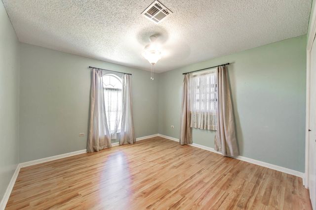 815 Levert Dr, Thibodaux, LA 70301