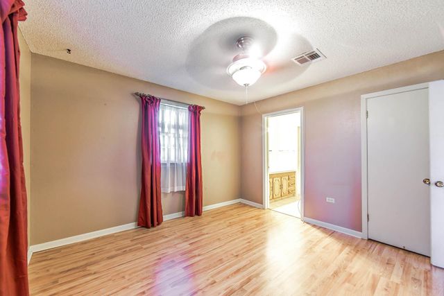 815 Levert Dr, Thibodaux, LA 70301