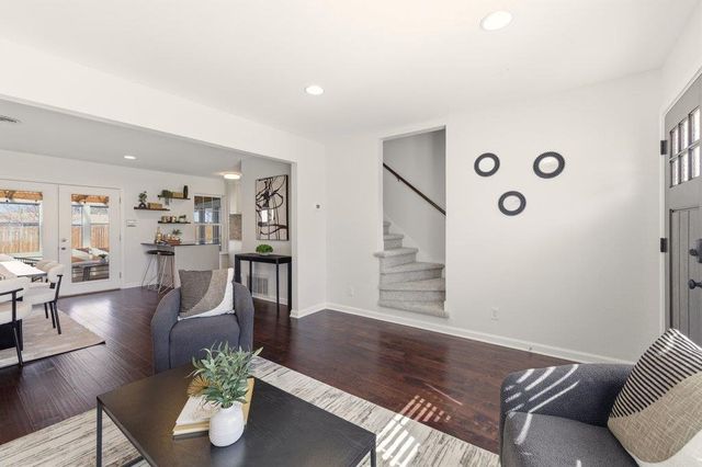 8100 Stillwood LN, Austin, TX 78757