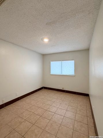 7303 Roveen, San Antonio, TX 78244