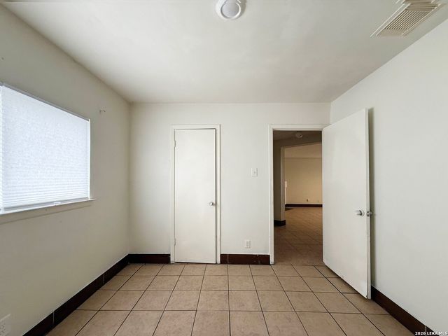 7303 Roveen, San Antonio, TX 78244