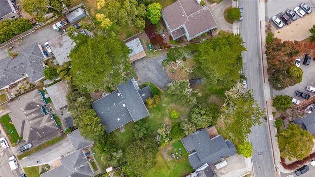 841 Congress Avenue, Pacific Grove, CA 93950