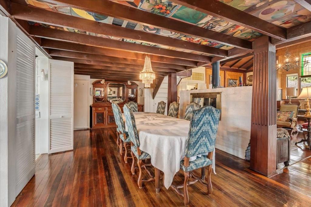 Image 13 of property listing at 841 Congress Avenue, Pacific Grove, CA 93950