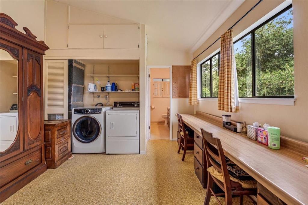 Image 28 of property listing at 841 Congress Avenue, Pacific Grove, CA 93950