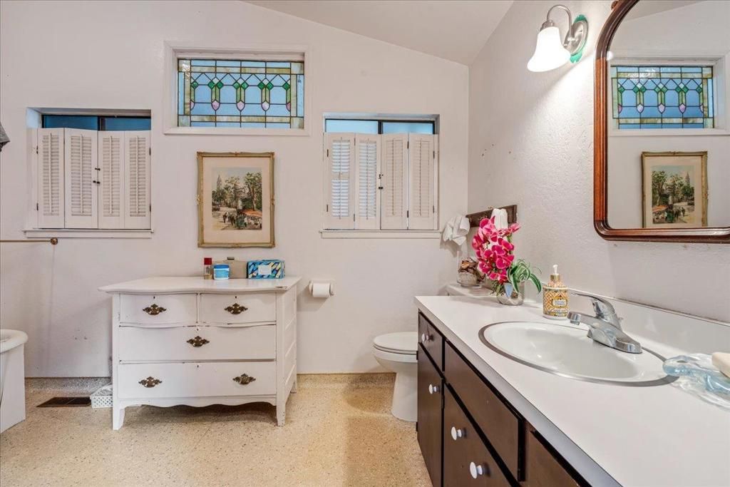 Image 30 of property listing at 841 Congress Avenue, Pacific Grove, CA 93950