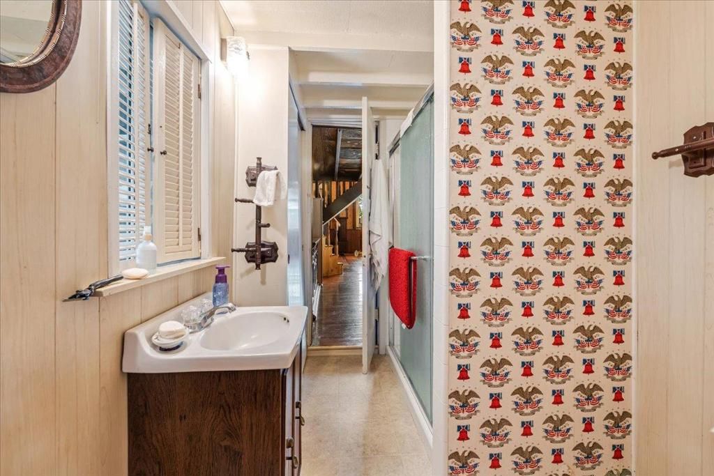 Image 37 of property listing at 841 Congress Avenue, Pacific Grove, CA 93950
