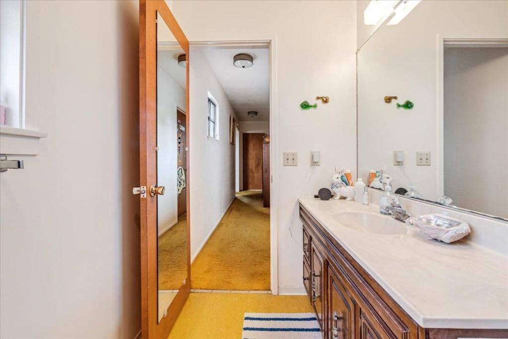 Image 45 of property listing at 841 Congress Avenue, Pacific Grove, CA 93950