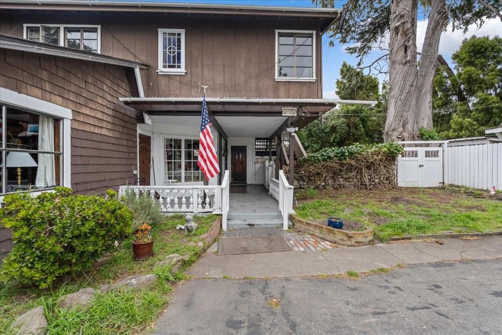Image 9 of property listing at 841 Congress Avenue, Pacific Grove, CA 93950