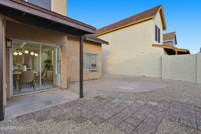 6717 W AIRE LIBRE Avenue, Peoria, AZ 85382