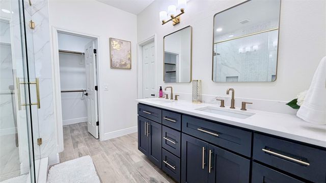 2708 Sunnycreek Lane, Pearland, TX 77584