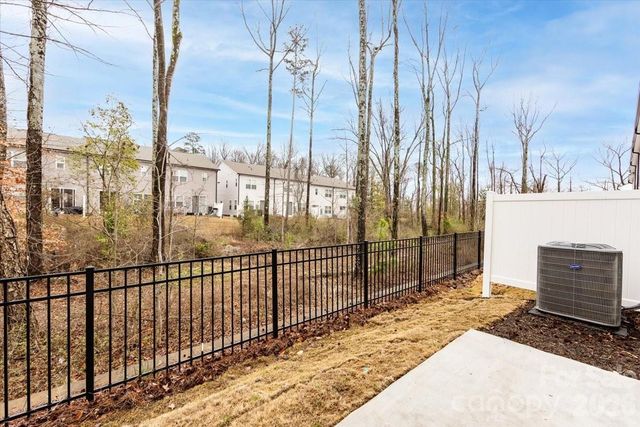6017 Longar Lane, Charlotte, NC 28269
