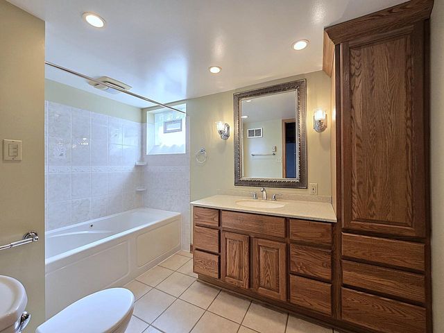331 S 80th STREET, Milwaukee, WI 53214