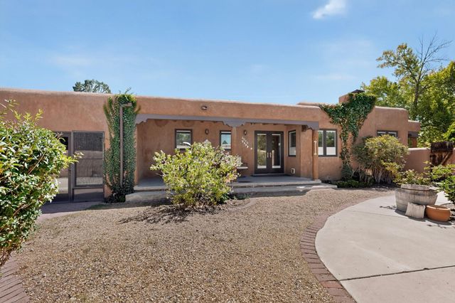 1000 Washington Street SE, Albuquerque, NM 87108
