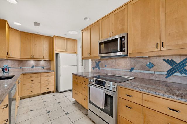 1000 Washington Street SE, Albuquerque, NM 87108