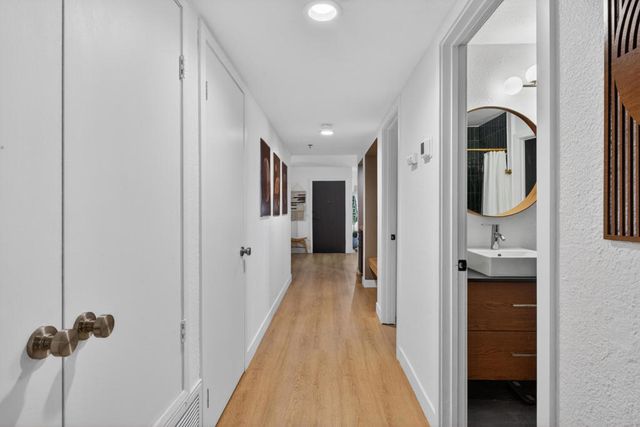 200 E Racquet Club 63, Palm Springs, CA 92262