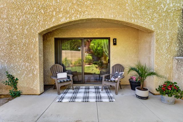 200 E Racquet Club 63, Palm Springs, CA 92262