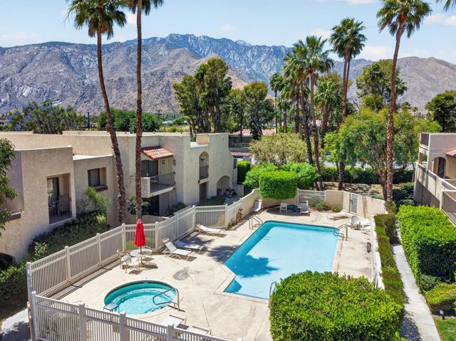 200 E Racquet Club 63, Palm Springs, CA 92262