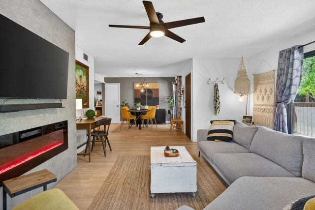 200 E Racquet Club 63, Palm Springs, CA 92262