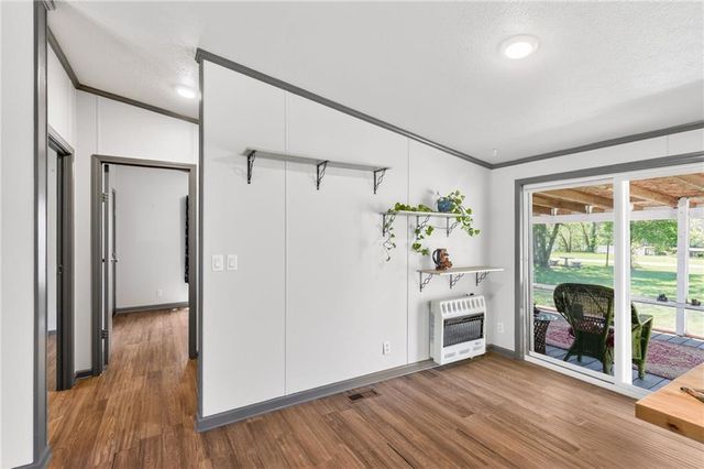 8205 E 255th Terrace, Freeman, MO 64746