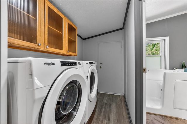 8205 E 255th Terrace, Freeman, MO 64746