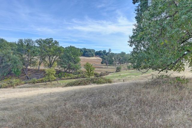 5520 Mother Lode Dr, Placerville, CA 95667