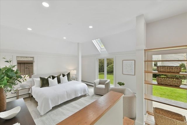 14 Locust Ave, Lexington, MA 02421