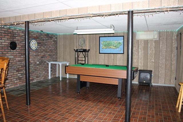 126 Warregan St, Chicopee, MA 01013