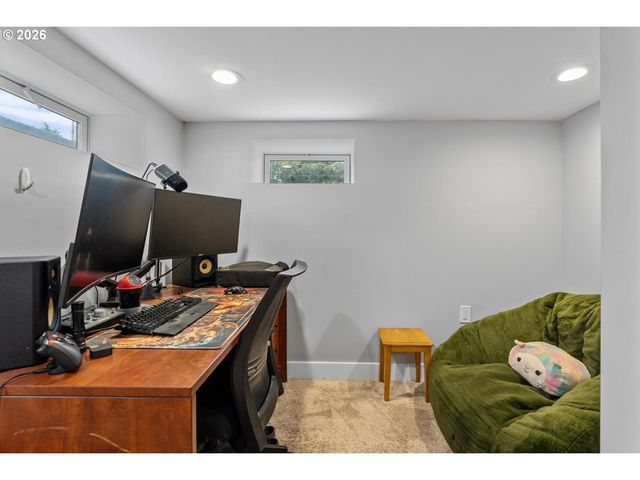 5506 Se NEHALEM St, Portland, OR 97206