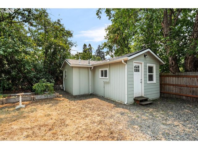 5506 Se NEHALEM St, Portland, OR 97206