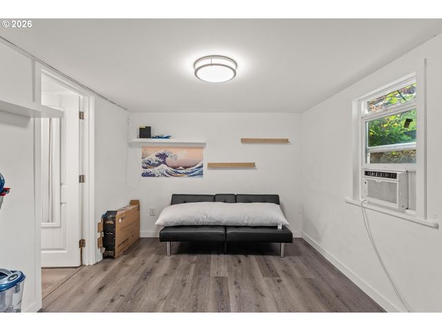 5506 Se NEHALEM St, Portland, OR 97206