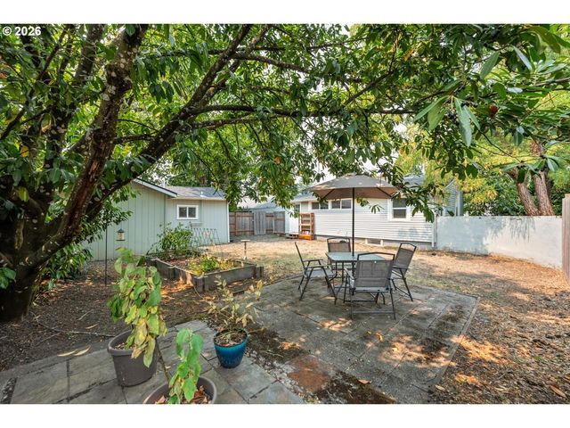 5506 Se NEHALEM St, Portland, OR 97206