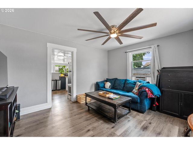 5506 Se NEHALEM St, Portland, OR 97206