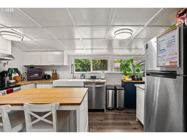 5506 Se NEHALEM St, Portland, OR 97206