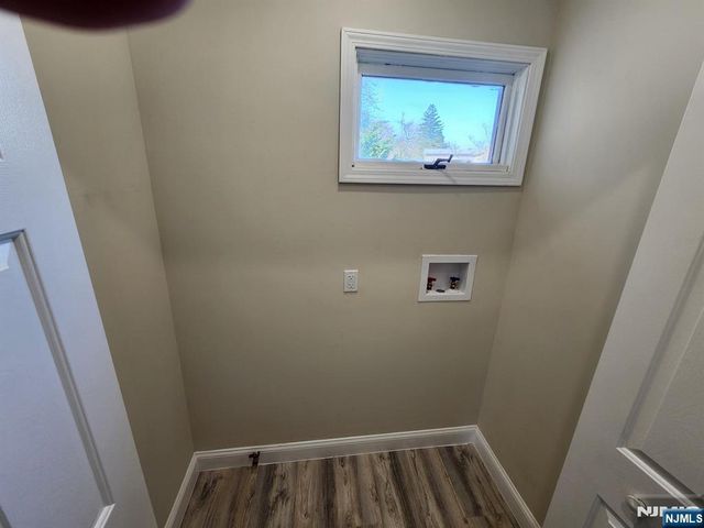 7 Lindsley Road, Little Falls, NJ 07424
