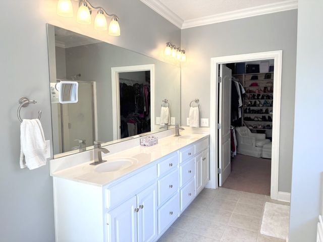 1003 Thistle Ct, Hendersonville, TN 37075