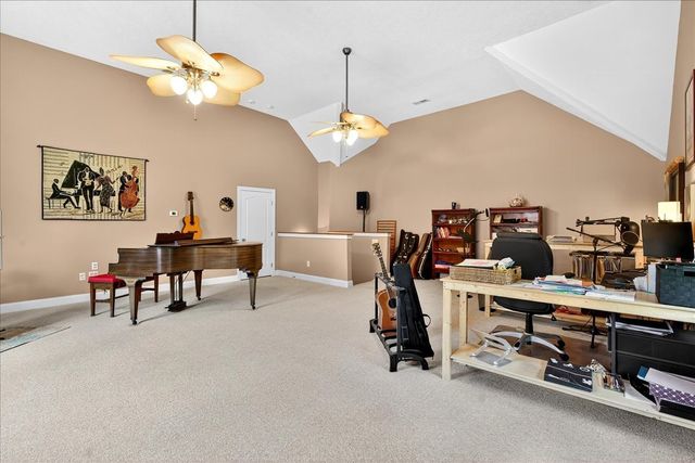 1003 Thistle Ct, Hendersonville, TN 37075