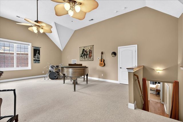 1003 Thistle Ct, Hendersonville, TN 37075