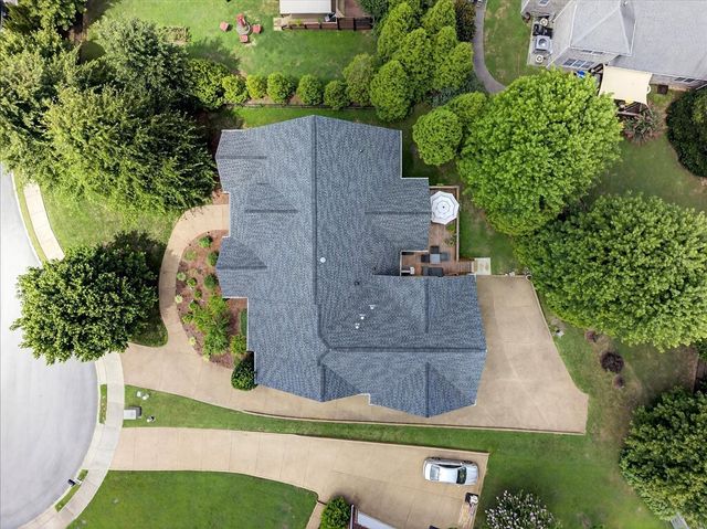 1003 Thistle Ct, Hendersonville, TN 37075