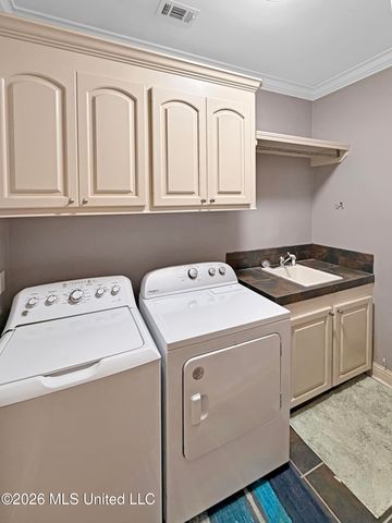 706 N Haven Place, Brandon, MS 39047