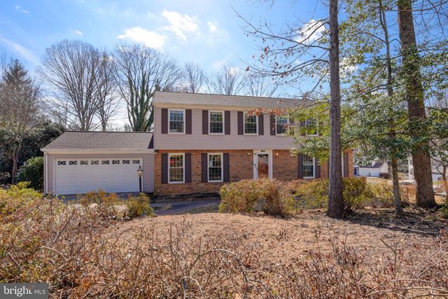 15900 FAIRWAY DR, Dumfries, VA 22025