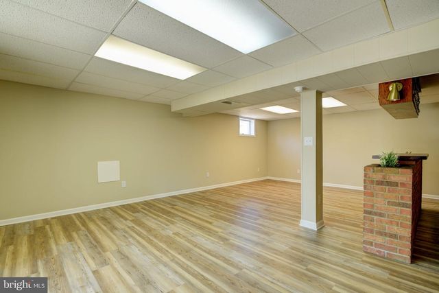 15900 FAIRWAY DR, Dumfries, VA 22025