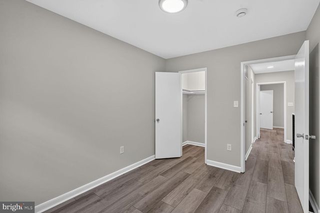 2006 HEADLANDS CIR, Reston, VA 20191