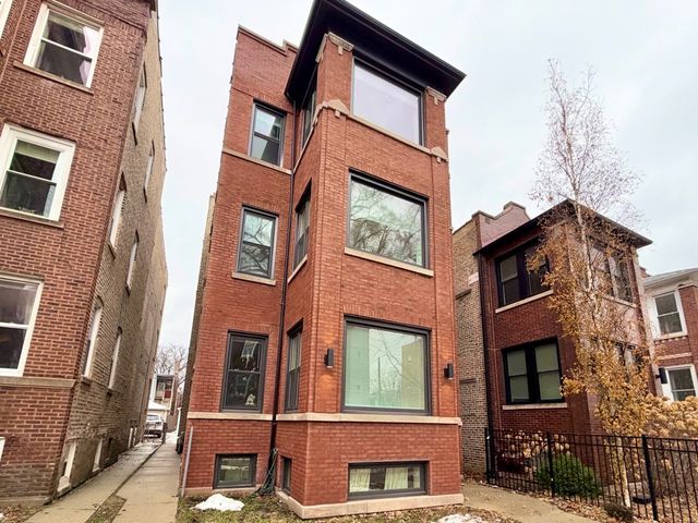 4908 N Rockwell Street 2, Chicago, IL 60625