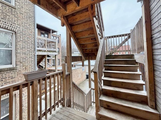 4908 N Rockwell Street 2, Chicago, IL 60625