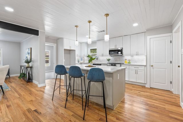 811 Tarryall Drive, Dallas, TX 75224