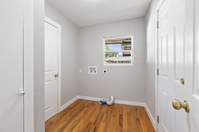 811 Tarryall Drive, Dallas, TX 75224