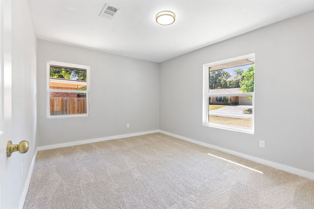 811 Tarryall Drive, Dallas, TX 75224